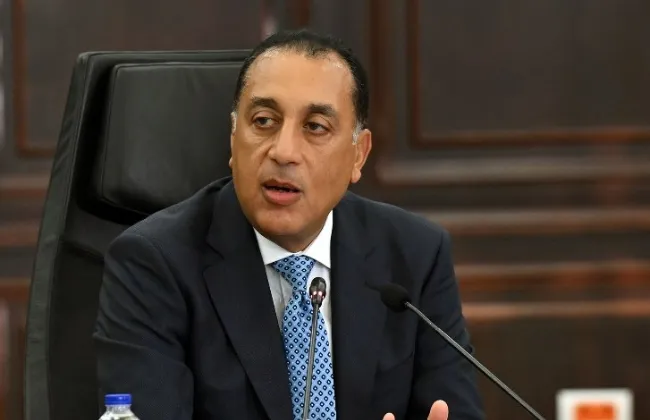 رئيس الوزراء يلتقى رئيس شركة بوينج 