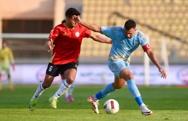 الشوط الأول.. الأهلي يتقدم على حرس الحدود 2_1 فى الدوري 