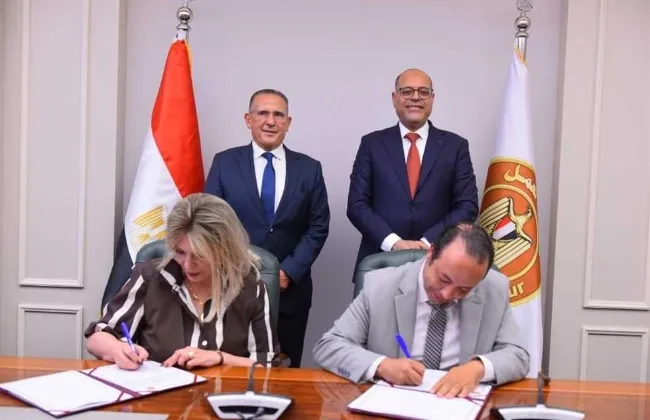 بروتوكول تعاون لتأهيل وتقييم قائدى المركبات السياحية 
