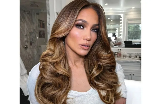 تسريحات شعر سريعة باستخدام الإكستنشن.. أناقة بلا مجهود