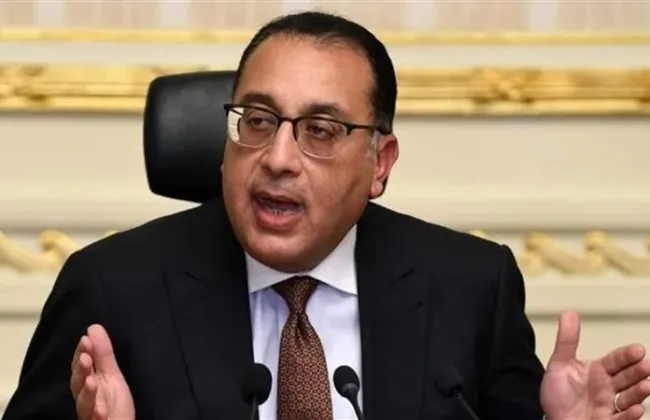 وزير الشئون النيابية يحسم الجدل حول استقالة حكومة مدبولي