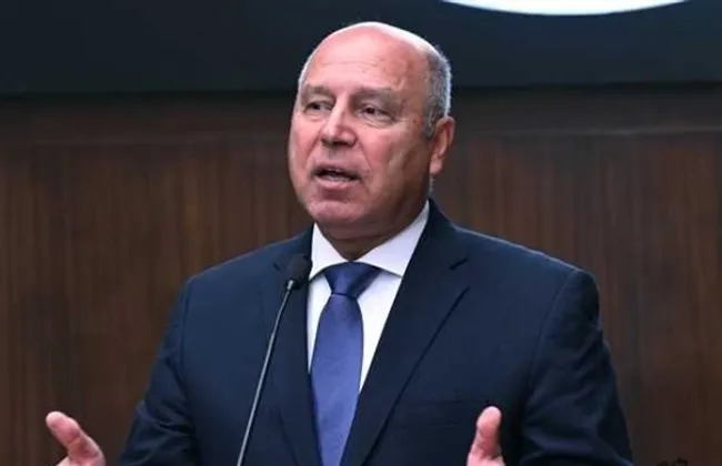 حبس محامي 6 أشهر بتهمة سب كامل الوزير ومحامين على فيسبوك