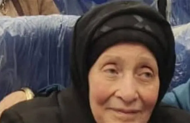رحيل «أم المكفوفين» ببني سويف.. وفاة الحاجة عواطف العقاد رئيسة جمعية النور والأمل