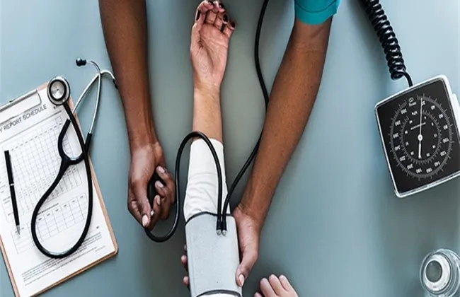 ارتفاع ضغط الدم المبكر عند الشباب.. أسباب وطرق الوقاية