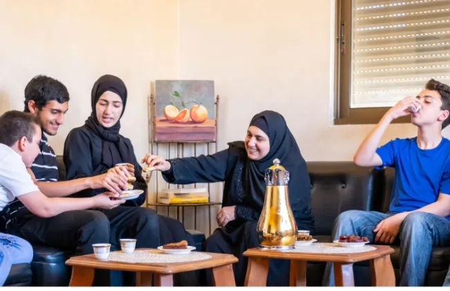 زيادة الوعي بصحة المرأة في رمضان… تنظيم السحور يحد من الإرهاق ويحافظ على الصحة النفسية