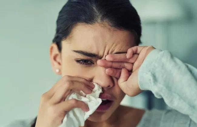 مع رياح الربيع.. 5 نصائح ذهبية لمرضى الحساسية والجيوب الأنفية لتجنب 'نوبات الضيق