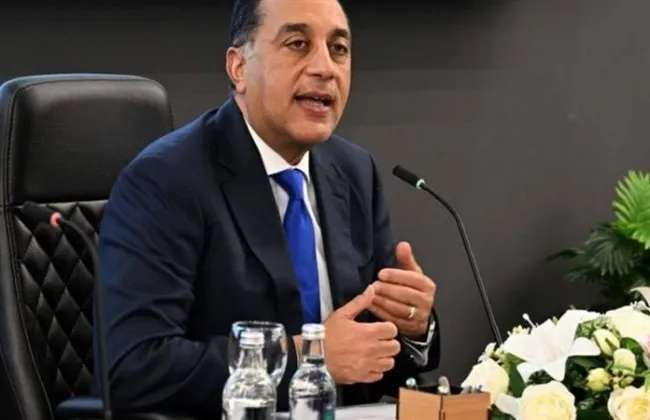 تطبيق مواعيد غلق جديدة للمحال والمولات والمطاعم يوميًا مع استثناءات محددة