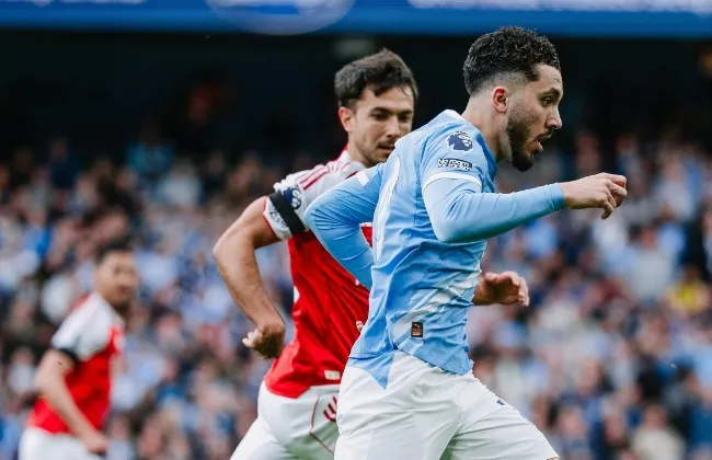 انتصار آرسنال يعيد الأمل.. وهالاند يقود الحلم نحو اللقب