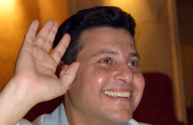 بعد شائعات وفاته.. أسرة فضل شاكر تزوره في محبسه وتؤكد استقرار حالته الصحية