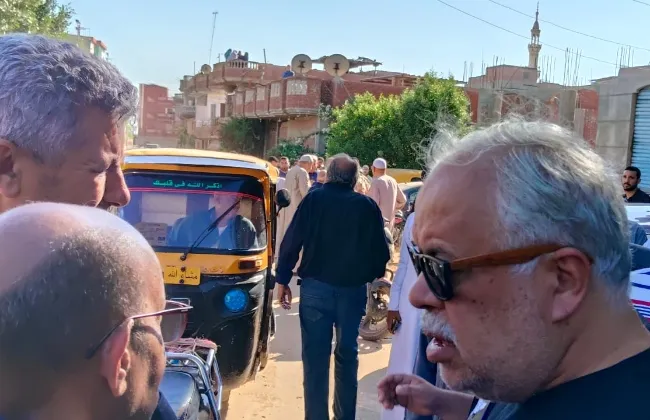 أشرف ذكى ناعيا عبد العزيز مخيون: فقدنا رمزا من رموز الفن.