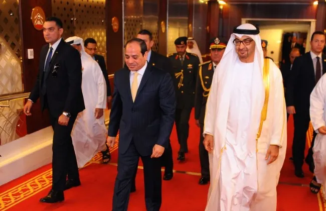 الرئيس السيسى يجدد موقف مصر الثابت فى دعم استقرار وسيادة دولة الإمارات