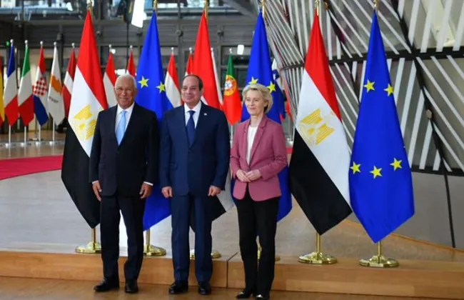الرئيس السيسى: حريصون على العمل مع الاتحاد الأوروبى لتنفيذ اتفاق إنهاء حرب غزة