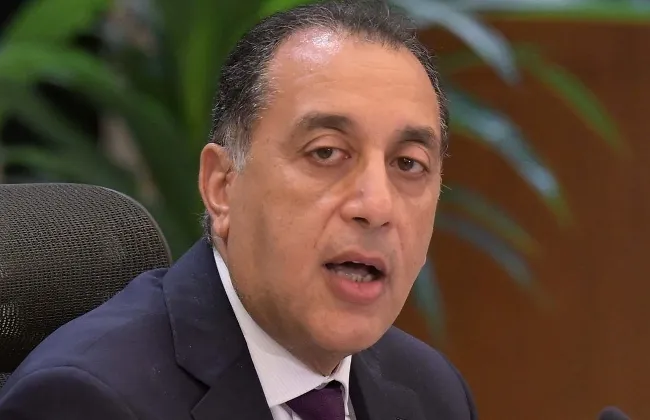رئيس الوزراء يلقى كلمة مصر باجتماع رؤساء دول وحكومات أفريقيا حول تفشى إيبولا