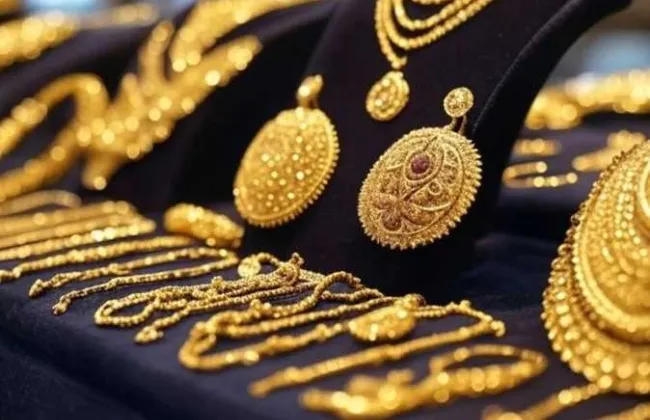 أسعار الذهب تترقب قرار الفيدرالى الأمريكى.. تراجع محدود فى السوق المصرى