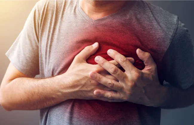 علامات تحذيرية تكشف عن خلل فى كهرباء القلب.. لا تتجاهلها