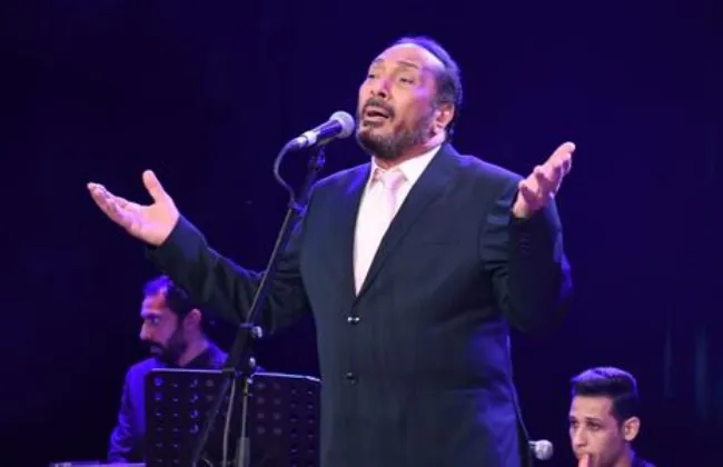 علي الحجار يحيي حفلاً غنائيًا اليوم على مسرح ساقية الصاوي