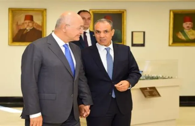 وزير الخارجية يستقبل مفوض الأمم المتحدة السامى لشؤون اللاجئين