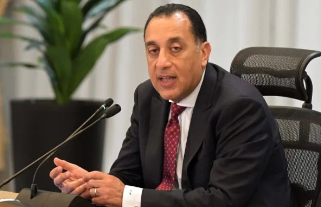 رئيس الوزراء يهنئ الرئيس السيسى بذكرى ثورة 30 يونيو المجيدة