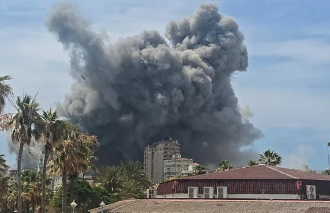 إسرائيل تواصل غاراتها على جنوب لبنان.. جيش الاحتلال يعلن استهداف 10 مواقع فى الجنوب