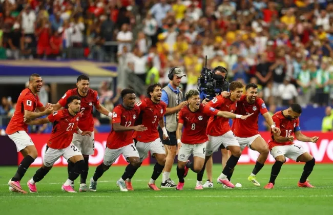 فيفا يضخ 195 مليون جنيه فى خزائن الأهلي والزمالك وبيراميدز