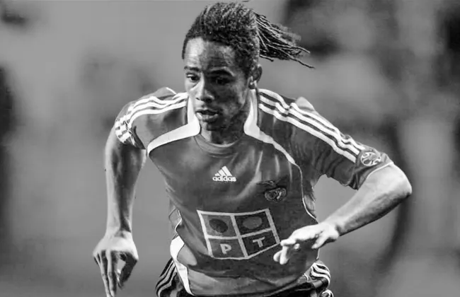وفاة لاعب برتغالي سابق فى حادث مأساوي