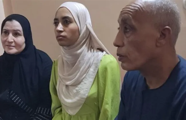 الفرحة فرحتين في منزل الأولى على الثانوية الأزهرية للمكفوفين بالأقصر
