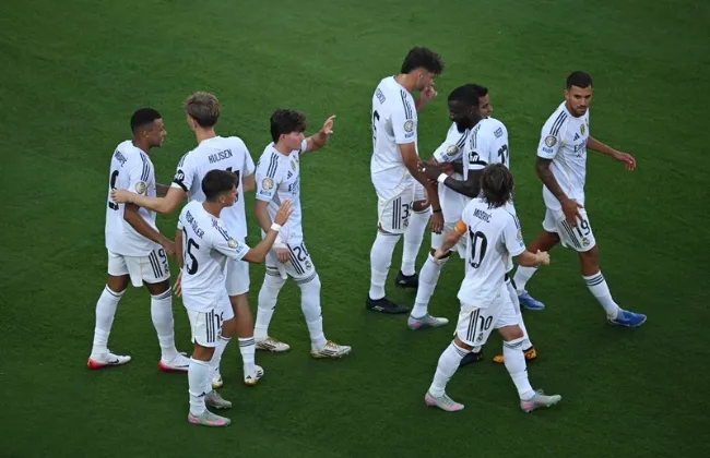 ريال مدريد يهزم ليجانيس برباعية وديا استعدادا للموسم الجديد