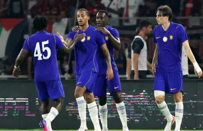 تشيلسي ضد ميلان.. البلوز يسحق الروسونيري 3 - 0 وديا