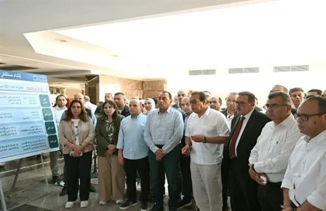 رئيس الوزراء يتفقد أعمال تنفيذ مشروع مستشفى السنطة المركزى الجديد
