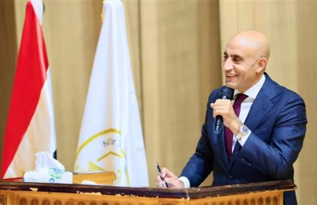 وزير التربية والتعليم: لا كثافة طلابية فى المدارس لمدة 6 سنوات مقبلة