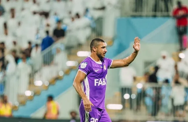 رامى ربيعة يقود العين للفوز على خورفكان بثنائية فى الدورى الإماراتى