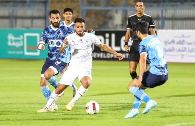 بيراميدز يتقدم على المصرى 1-0 فى الشوط الأول بالدورى