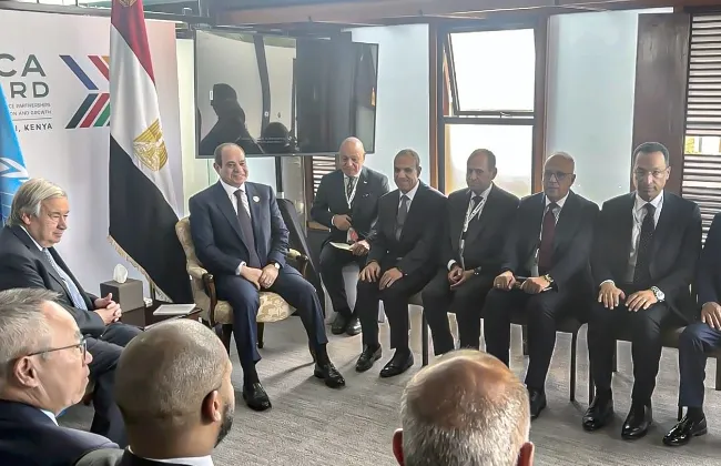 الرئيس السيسى يلتقى جوتيريش على هامش قمة البريكس ويجدد تقدير مصر لجهوده