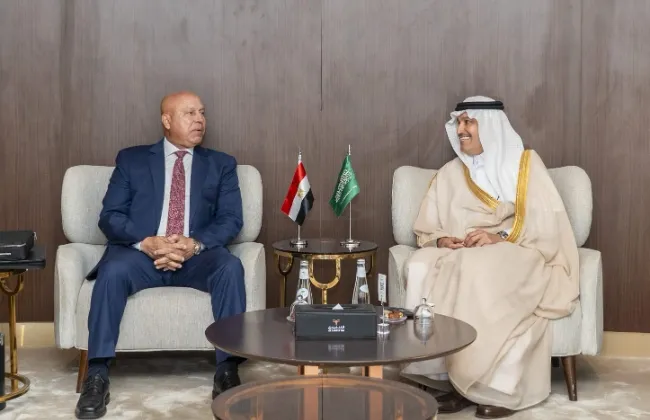وزير النقل يبحث مع نظيره السعودى تعزيز التعاون بمجالات النقل واللوجستيات