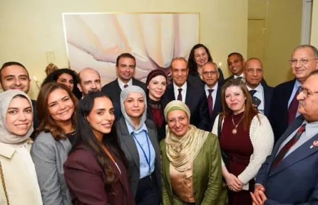 وزير الخارجية يلتقى المصريين العاملين فى الأمم المتحدة بنيويورك