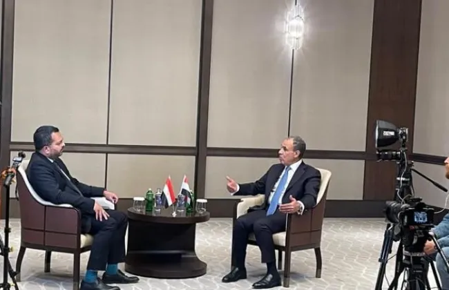 وزير الخارجية لقناة تركية: مذكرة ترسيم الحدود مع ليبيا باطلة ومعدومة الأثر القانونى